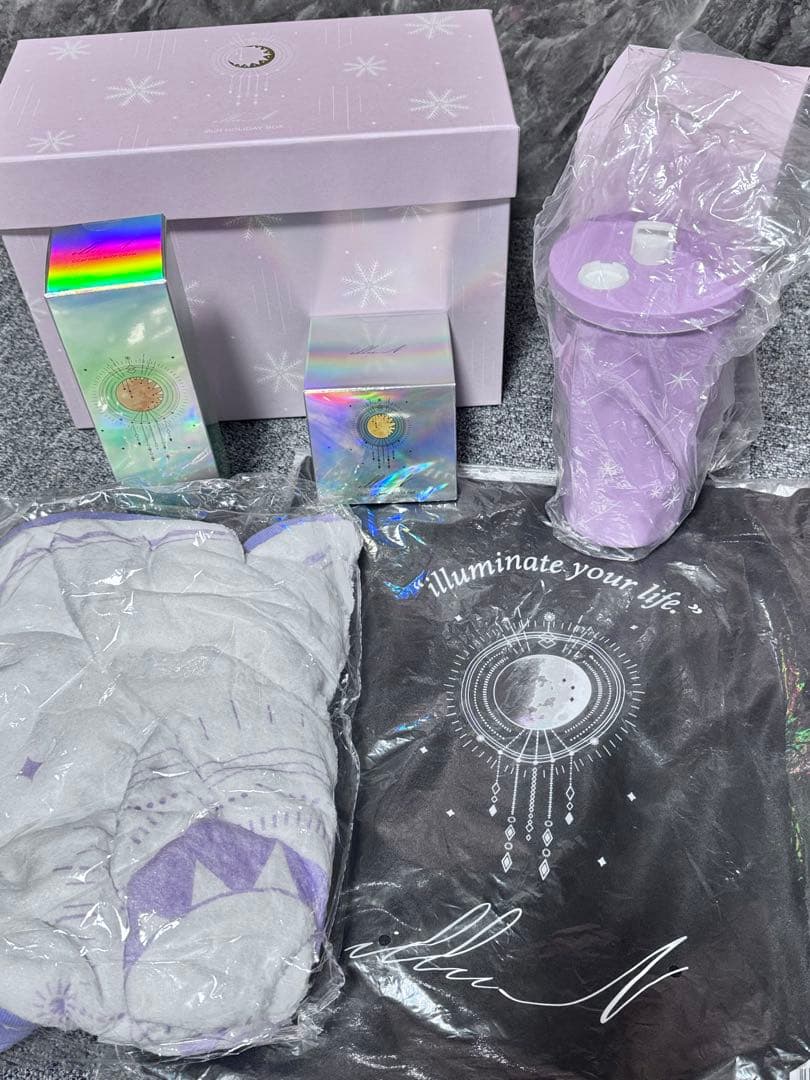 イリュン　限定ノベルティ　ボディクリーム　シカトナーパッド