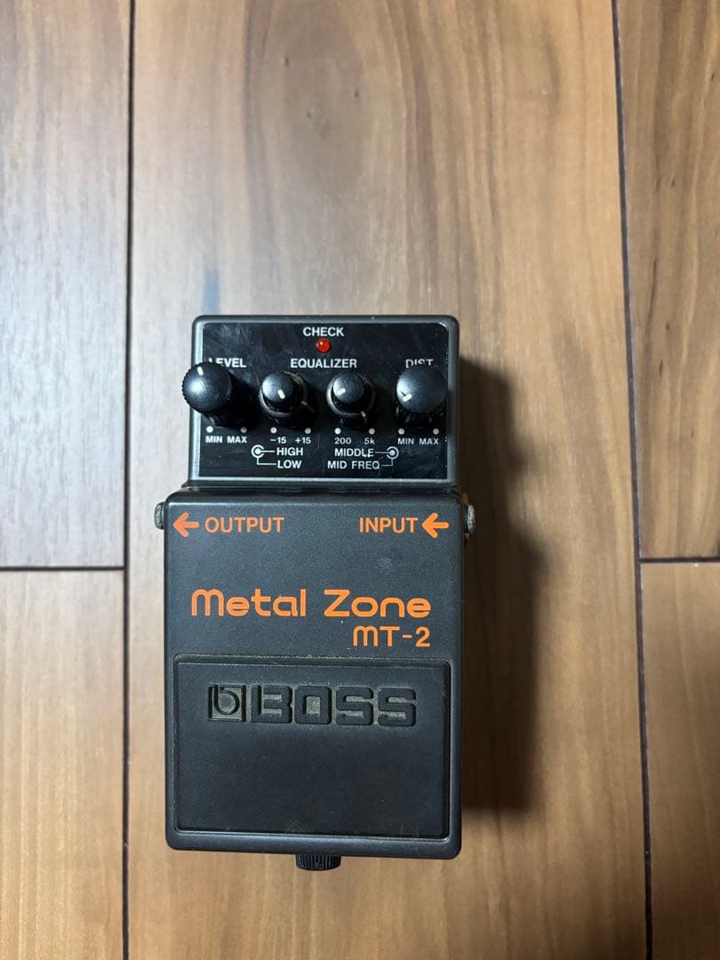 BOSS l Zone MT-2 ギターエフェクター