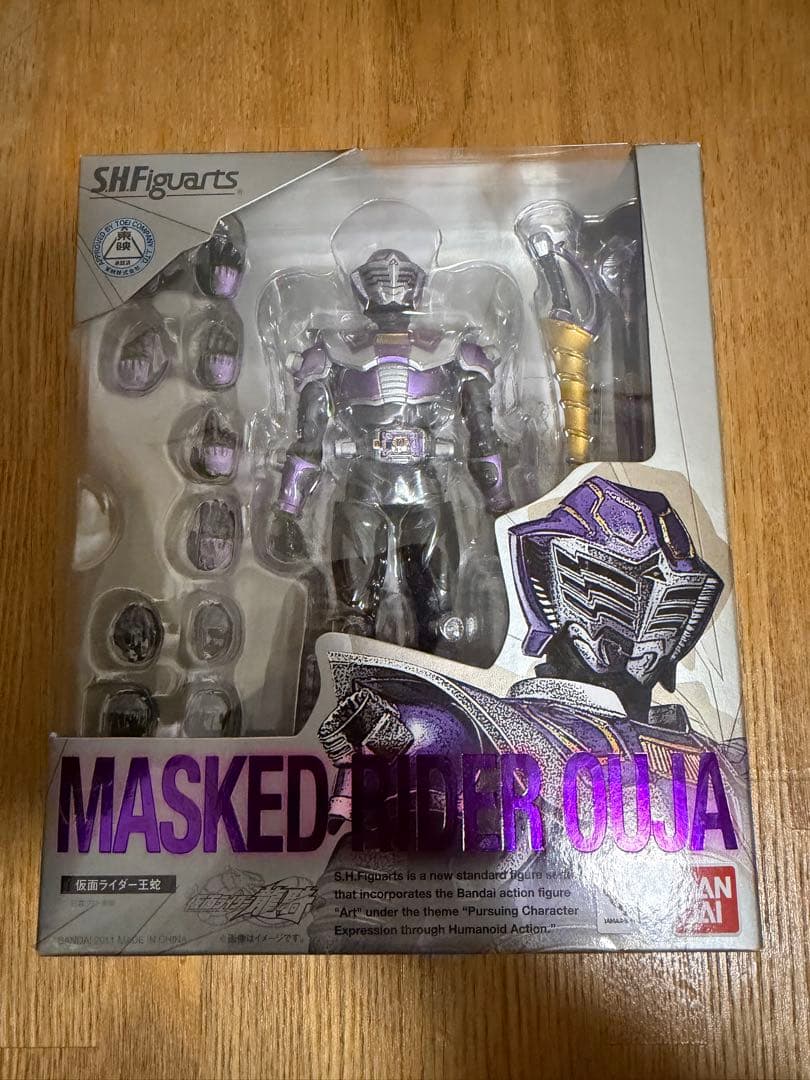 S.H.Figuarts 仮面ライダー王蛇 仮面ライダー龍騎