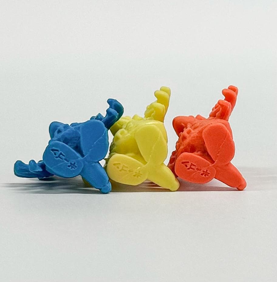 ウルトラマン怪獣消しゴム ギーゴン 3体 - メルカリ