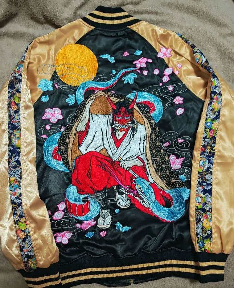 ROGUES スカジャン 未使用近い 日本 刺繍鬼 サテン unisex