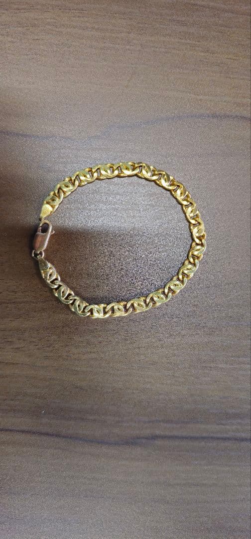 金色リンクチェーンネックレス750刻印あり