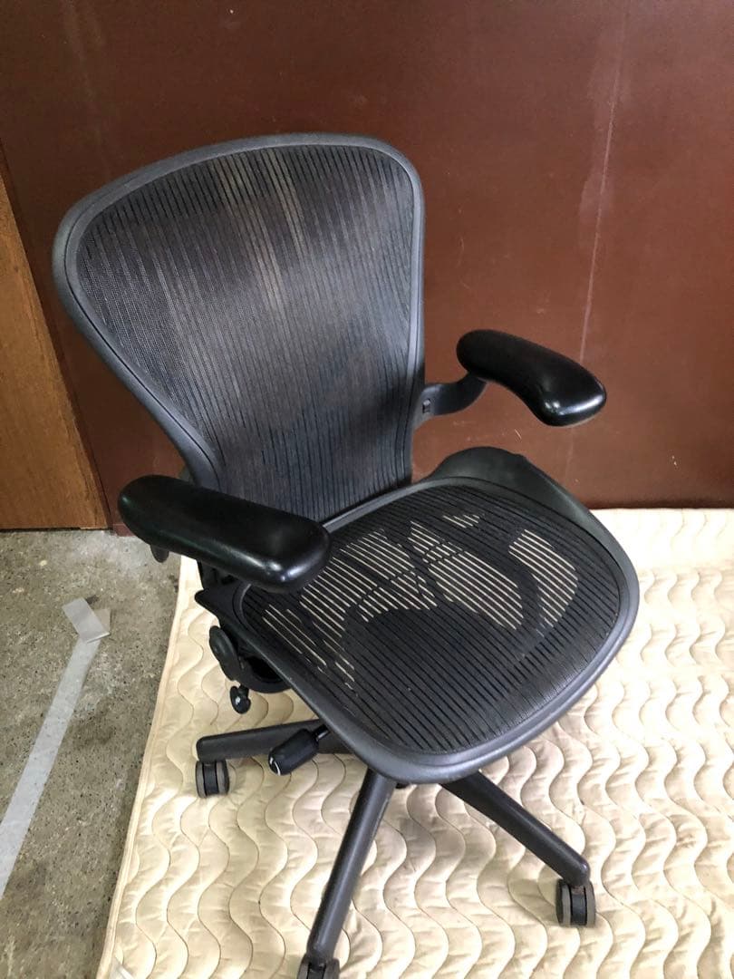 ■ HermanMiller ハーマンミュラー　チェア