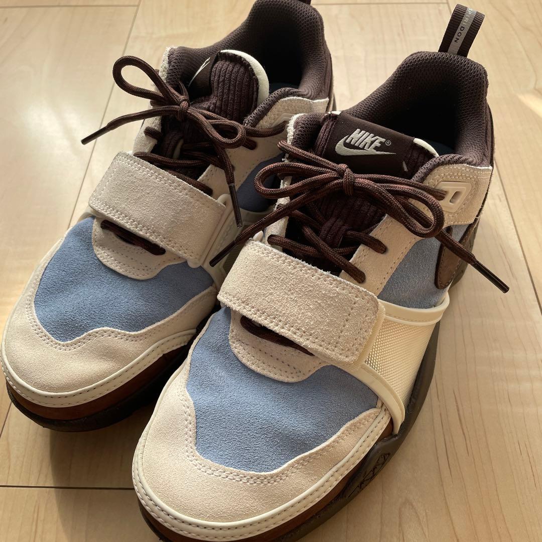 Travis Scott × Nike Zoom Field Jaxx 26cm