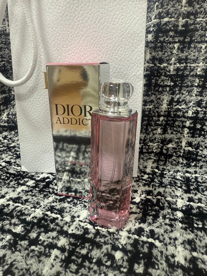 Dior Addict 香水 ロージーグロ　50ml