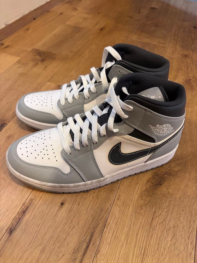 Nike Air Jordan 1 ホワイト グレー