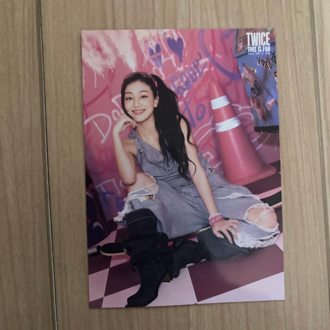 TWICE THIS IS FOR ライブ ランダムトレカ - メルカリ