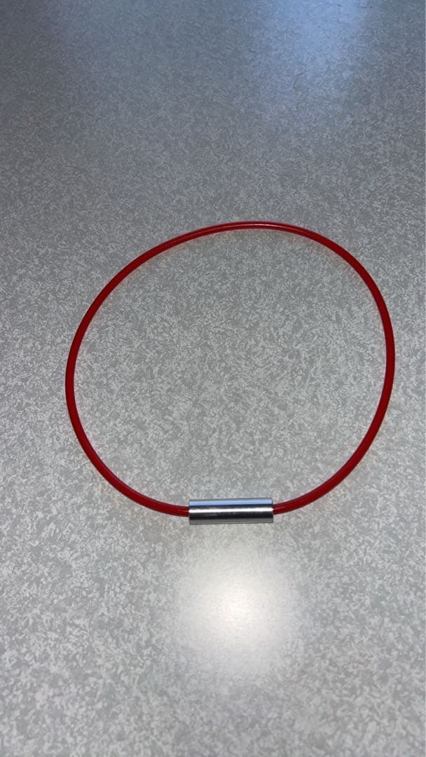 SEV ネックレス 赤