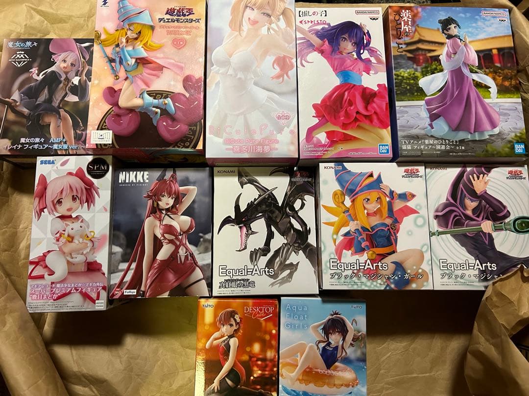 プライズフィギュア12個まとめ売り 薬屋　遊戯王　美少女フィギュア