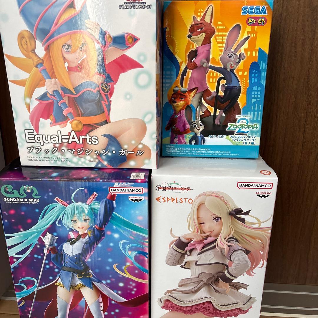 フィギュア11点セット まとめ売り - メルカリ