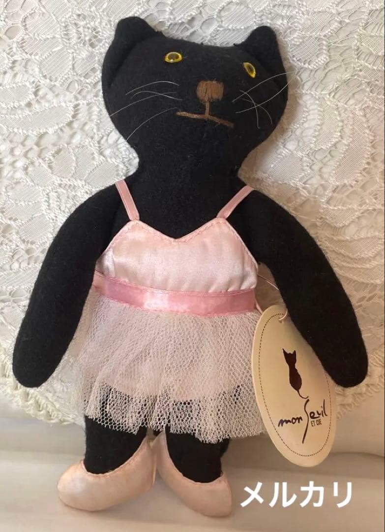 【レア】20年前のぬいぐるみ　モン•スイユ　 バレリーナ　黒猫　タグ付き　レトロ モンスイユ MAY BLUE シャム猫シリーズ 黒猫 ぬいぐるみ - メルカリ