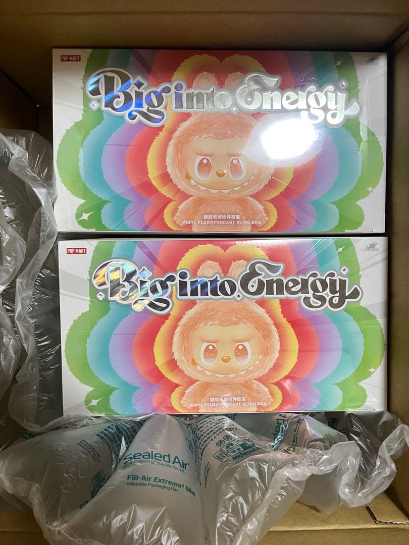 THE MONSTERS Big into Energyアソート2箱　ラブブ