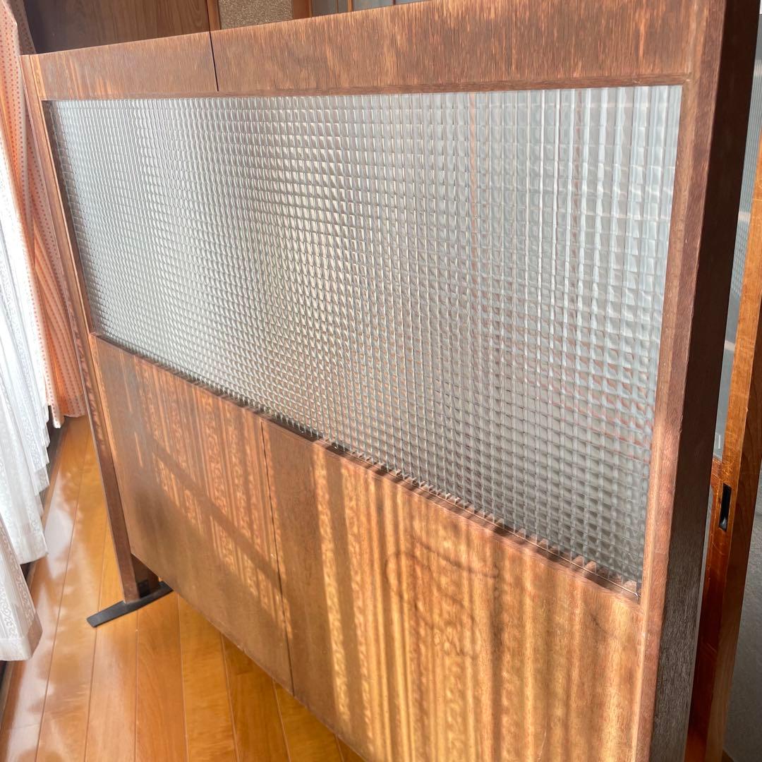 稀少 チェッカーガラス 木製フレームの間仕切り ヴィンテージ カフェ風