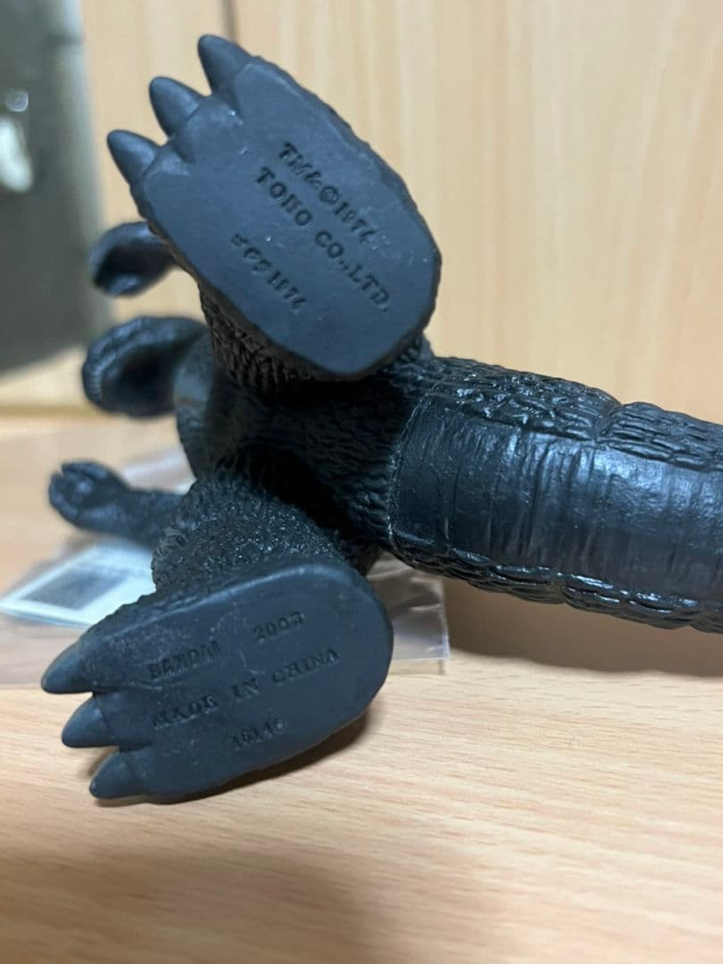 ゴジラ1974 ムービーモンスターシリーズ 怪獣 2003版 ソフビ 2 - メルカリ