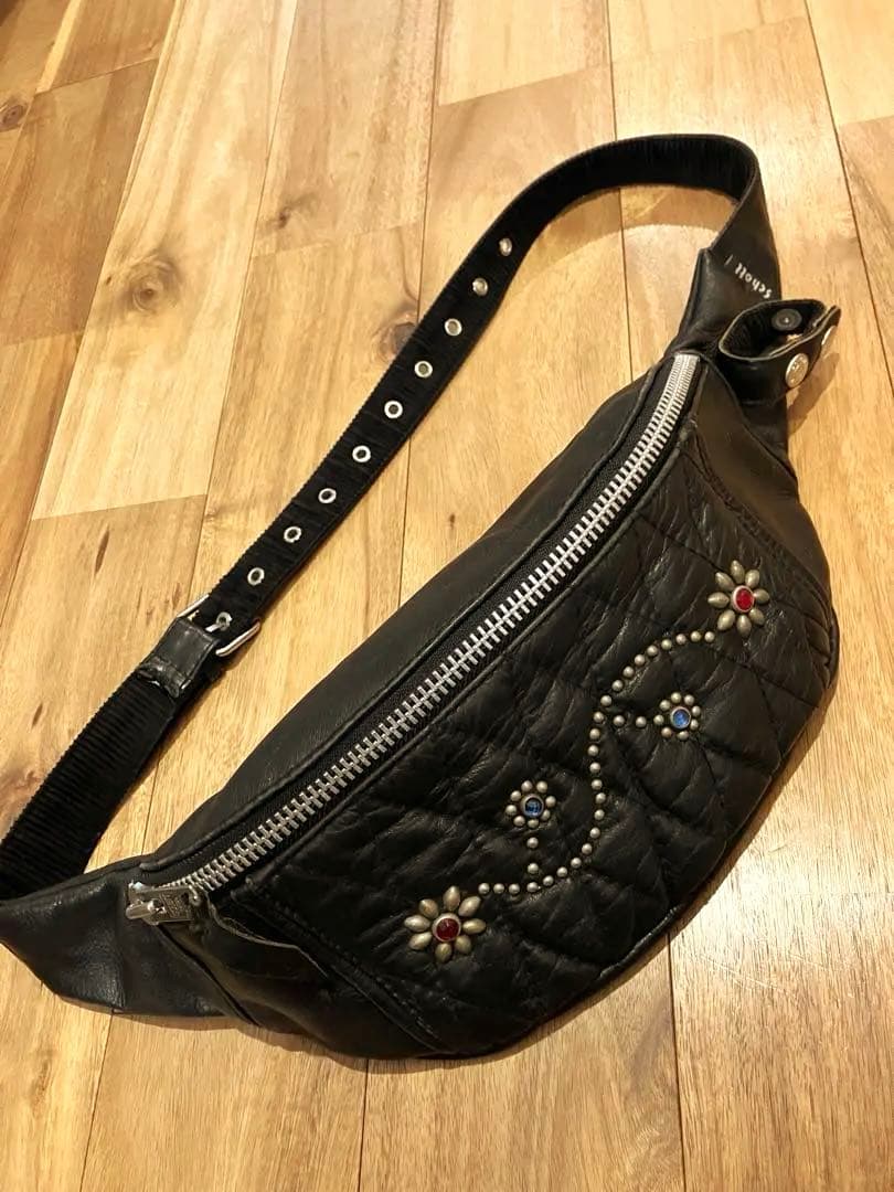 【希少】　schott×htc ボディバッグ