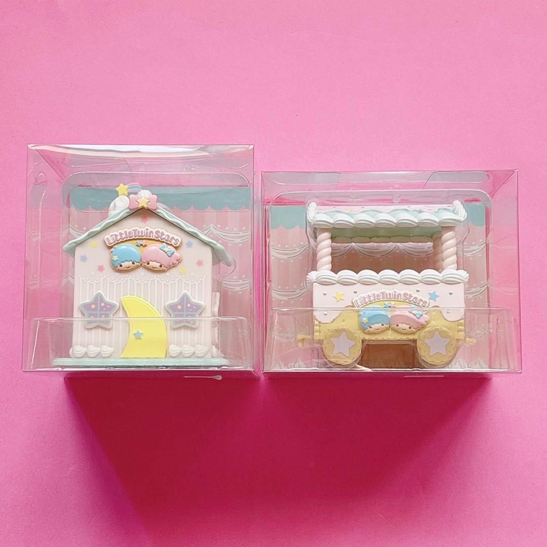 ♡キキララ リトルツインスターズ お菓子の家風小物入れ 汽車風 おかしのいえ♡ LittleTwinStars PASTEL SWEETS ROOM：商品案内 | 株式会社リーメント