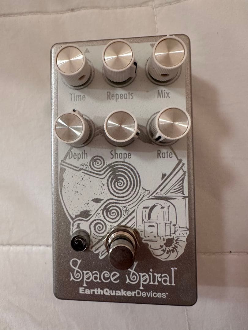 Earth Quaker Devices Space Spiral 箱無し