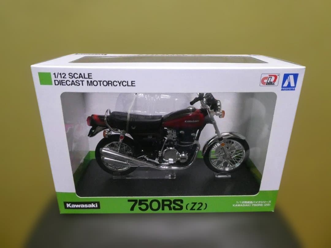 【中古】 Kawasaki 750RS (Z2) 1/12模型 s-l400.jpg