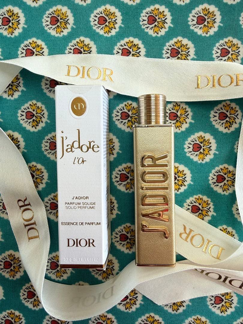 Dior J'adore ジャドールロー　ジャディオール