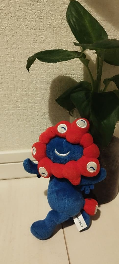 ミャクミャク　マスコット　大阪万博会場限定　にっこり　スキップ　美品