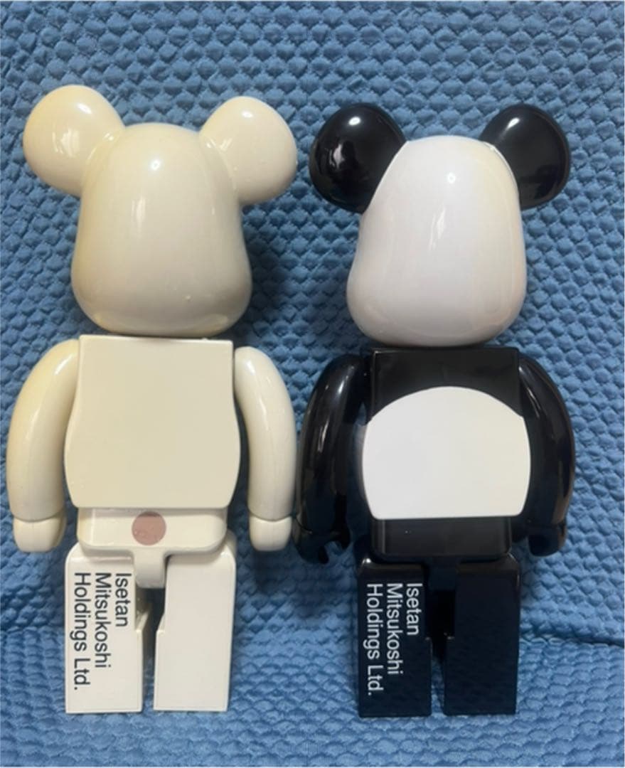 非売品 BE@RBRICK 伊勢丹WWFパンダベアブリック400% - メルカリ