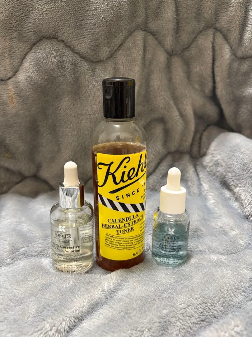 キールズ　ハーバルトナー　化粧水　セット