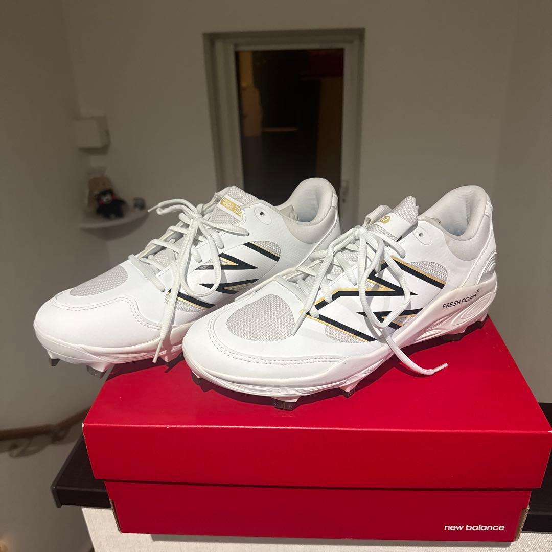 New Balance Fresh Foam スパイク ホワイト