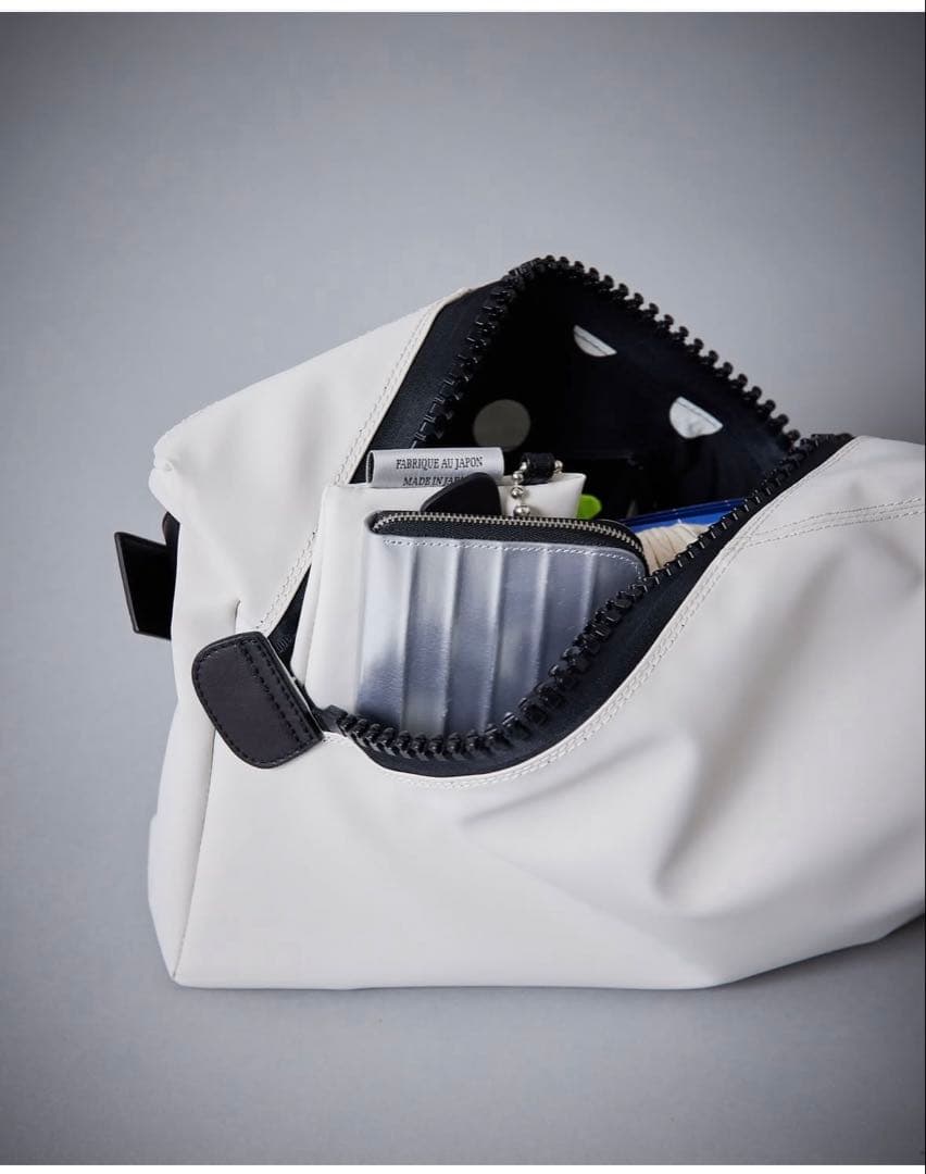 ☆ごろ丸様専用☆イアパピヨネ×KAWAKAWA コラボ 15bisボディバッグ