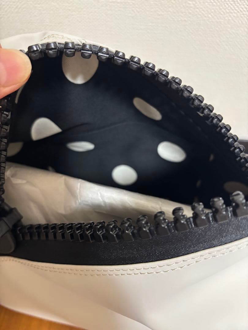 ☆ごろ丸様専用☆イアパピヨネ×KAWAKAWA コラボ 15bisボディバッグ