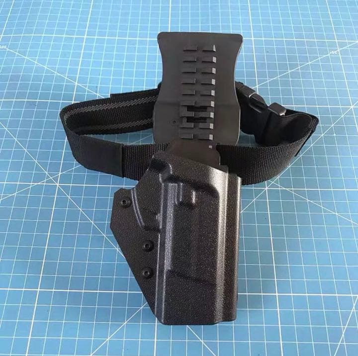 【入手困難】中国人民解放軍　特殊部隊専用レッグホルスター　激レア　サイズ調整可能