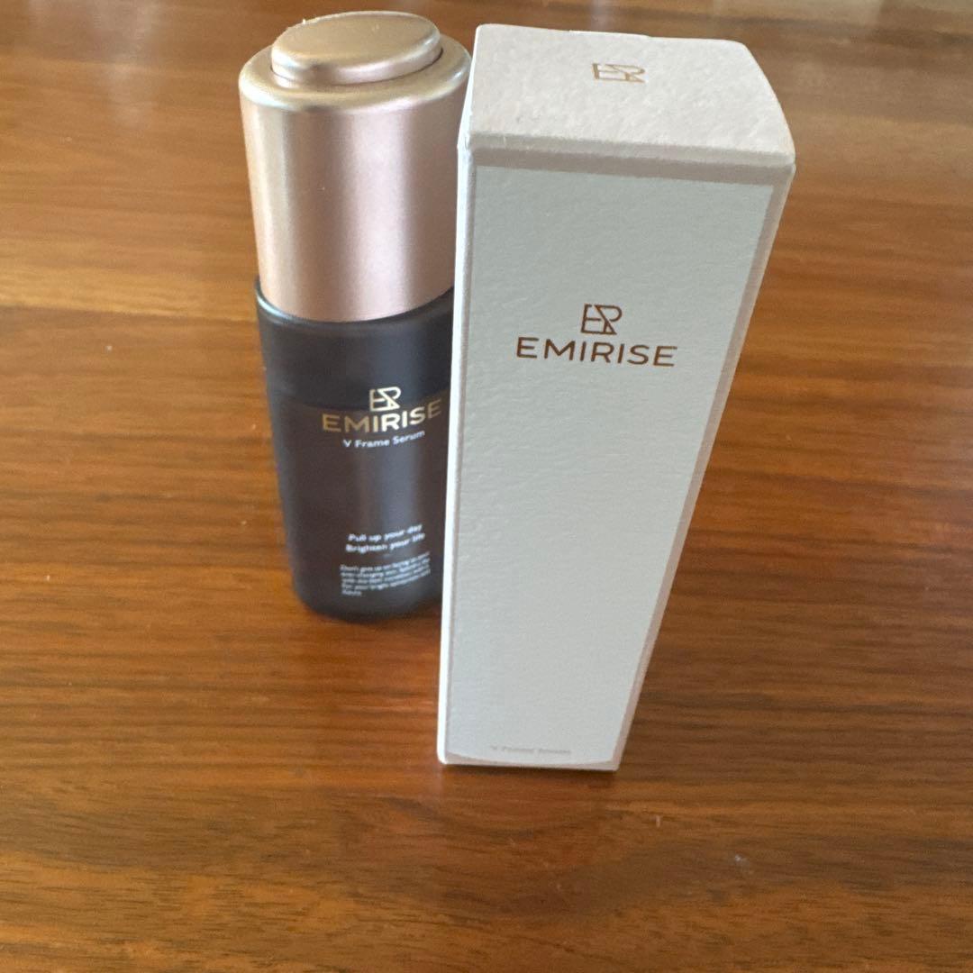 お値下げ　エミライズ　Vフレームセラム美容液　新品未開封