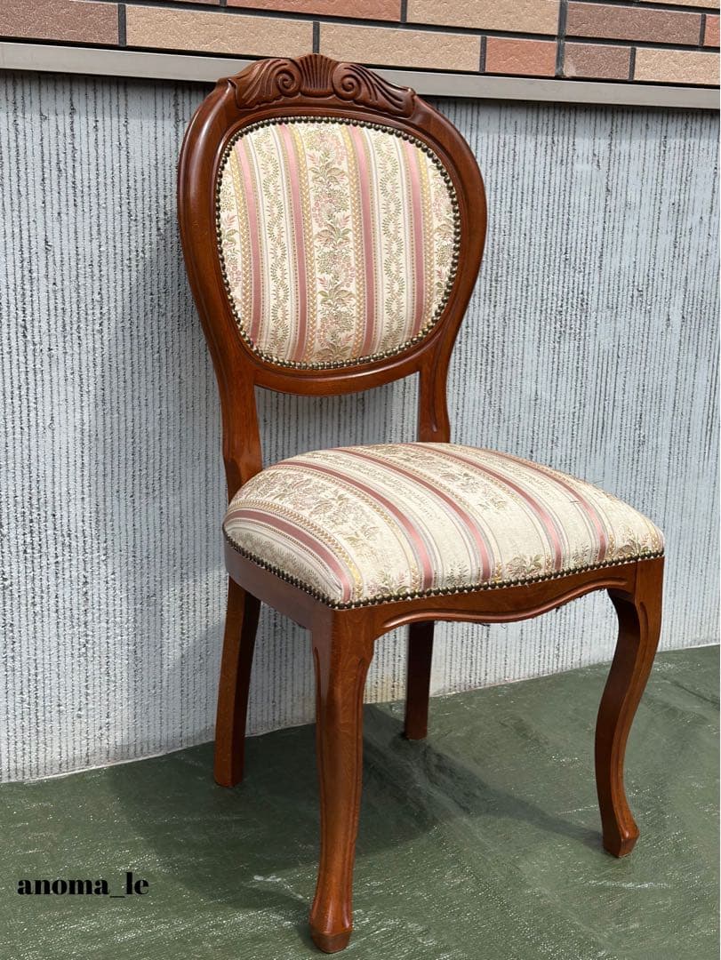 【ダイニングチェア】2 イタリア　木製　猫足　ロココ調　アンティークヴィンテージ