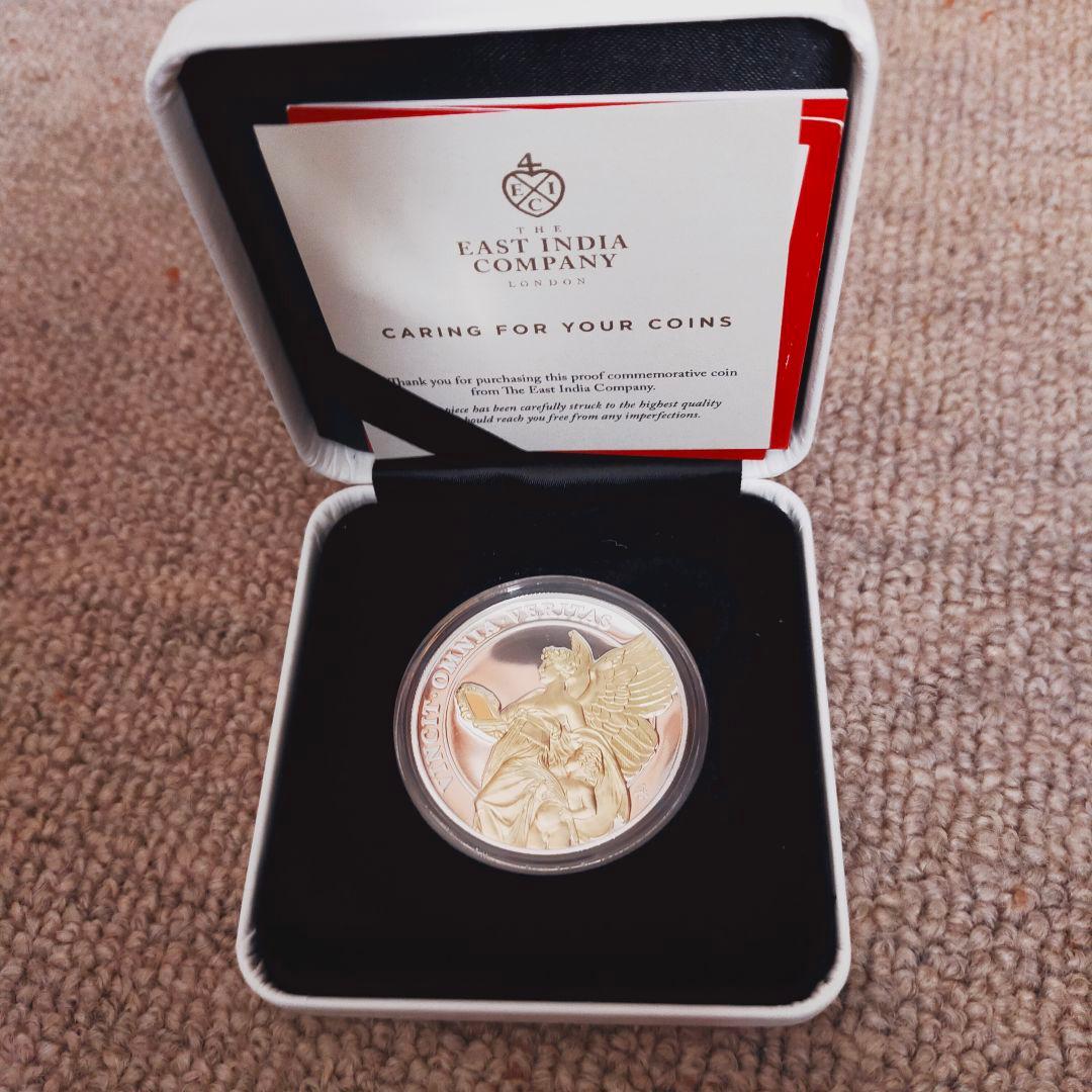 【純銀貨*セントへレナ】女王の徳∶真実プルーフ／２４金メッキ／１オンス新品未使用