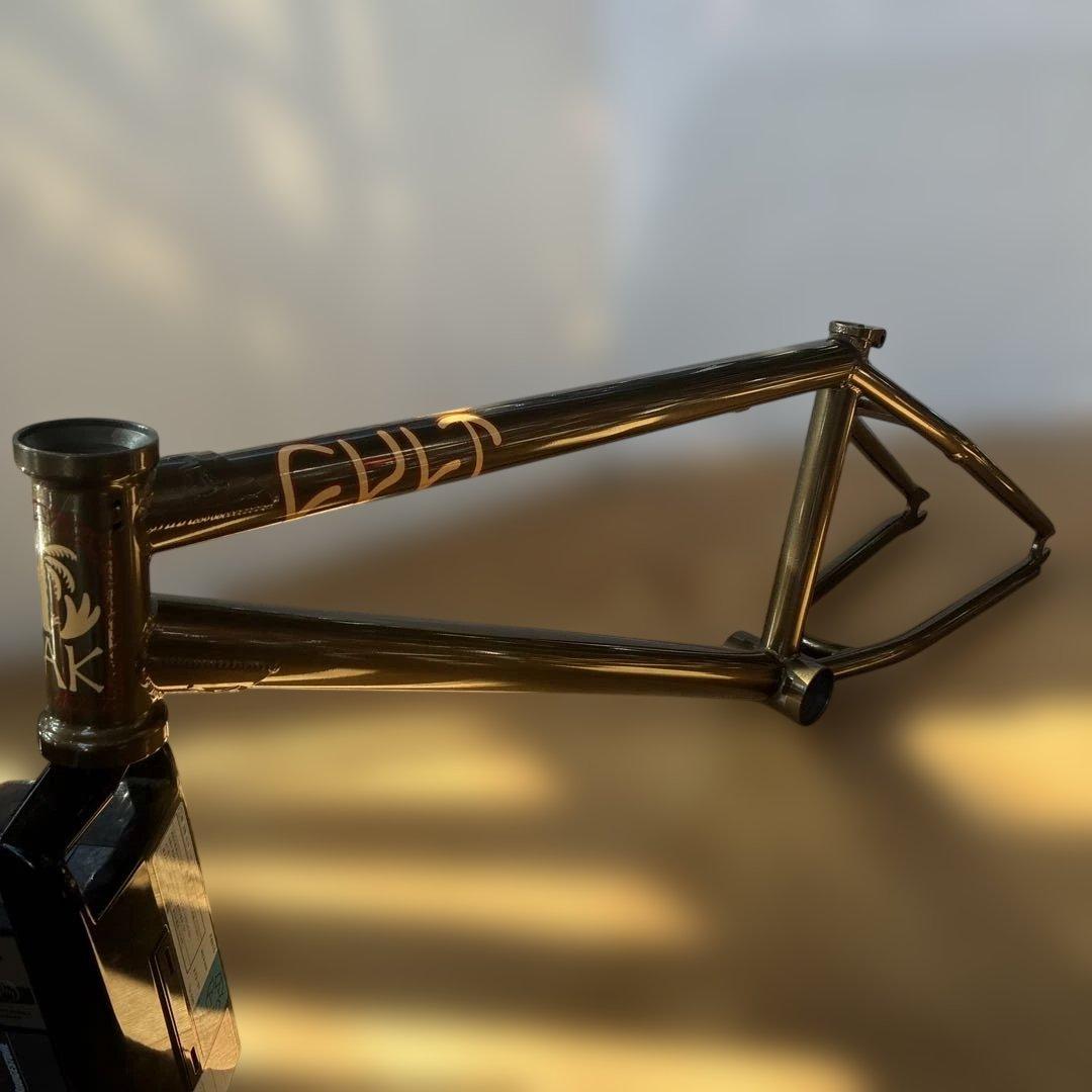 最終価格！CULT BMXフレーム 「DAK」シグネチャー CACTUS