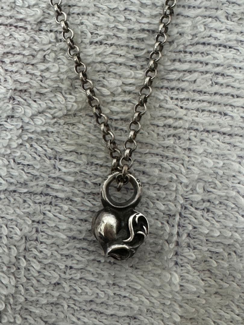 〒CHROME HEARTSハートチャーム　ネックレス　925
