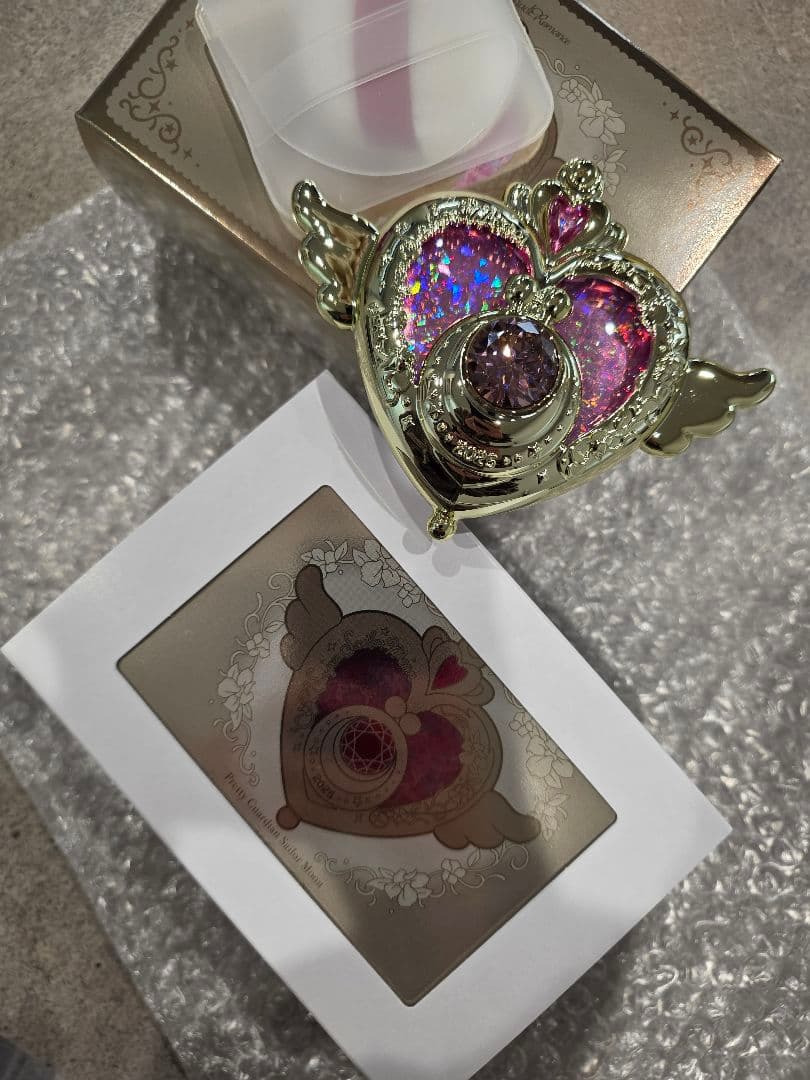 ミラクルロマンス シャイニングムーンパウダー2025 クライシスムーンコンパクト ミラクルロマンス シャイニングムーンパウダー 2025 Limited Edition