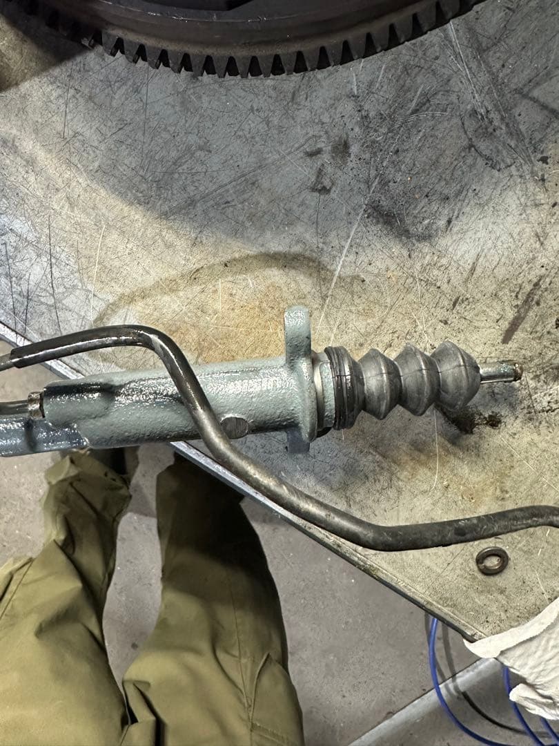 jzx100 レリーズシリンダー