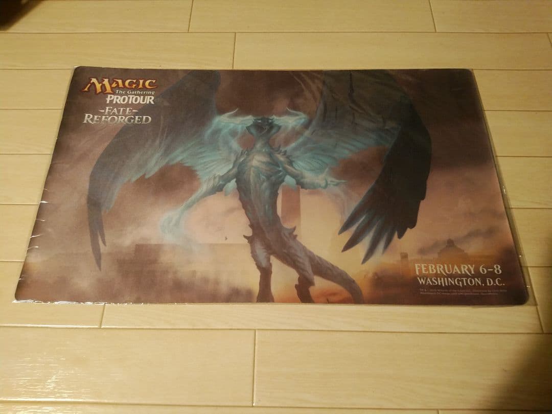 精霊龍、ウギン　プレイマット　MTG　　 UGIN the spirit