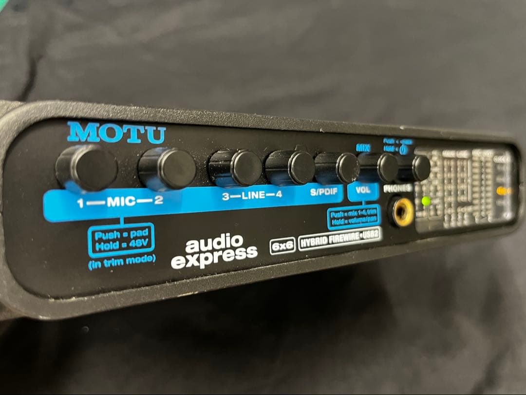 MOTU audio express オーディオインターフェース　usb fw