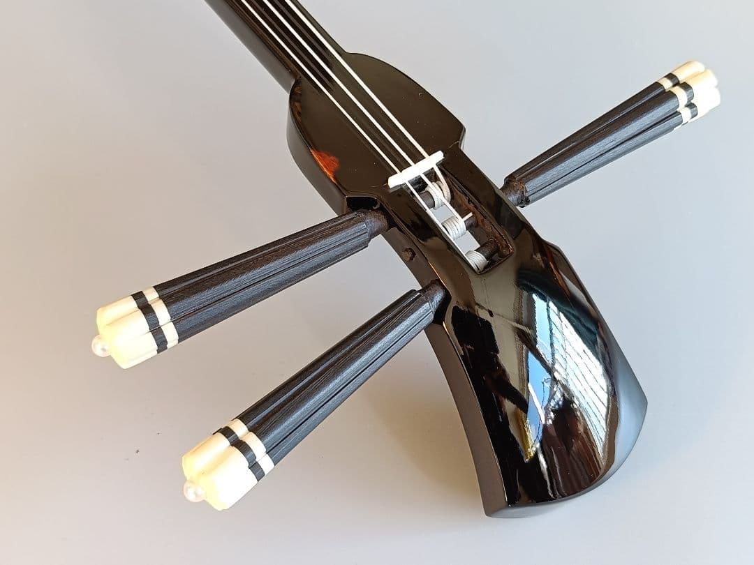 盛嶋開鐘写 名工内間直樹氏作 八重山黒木