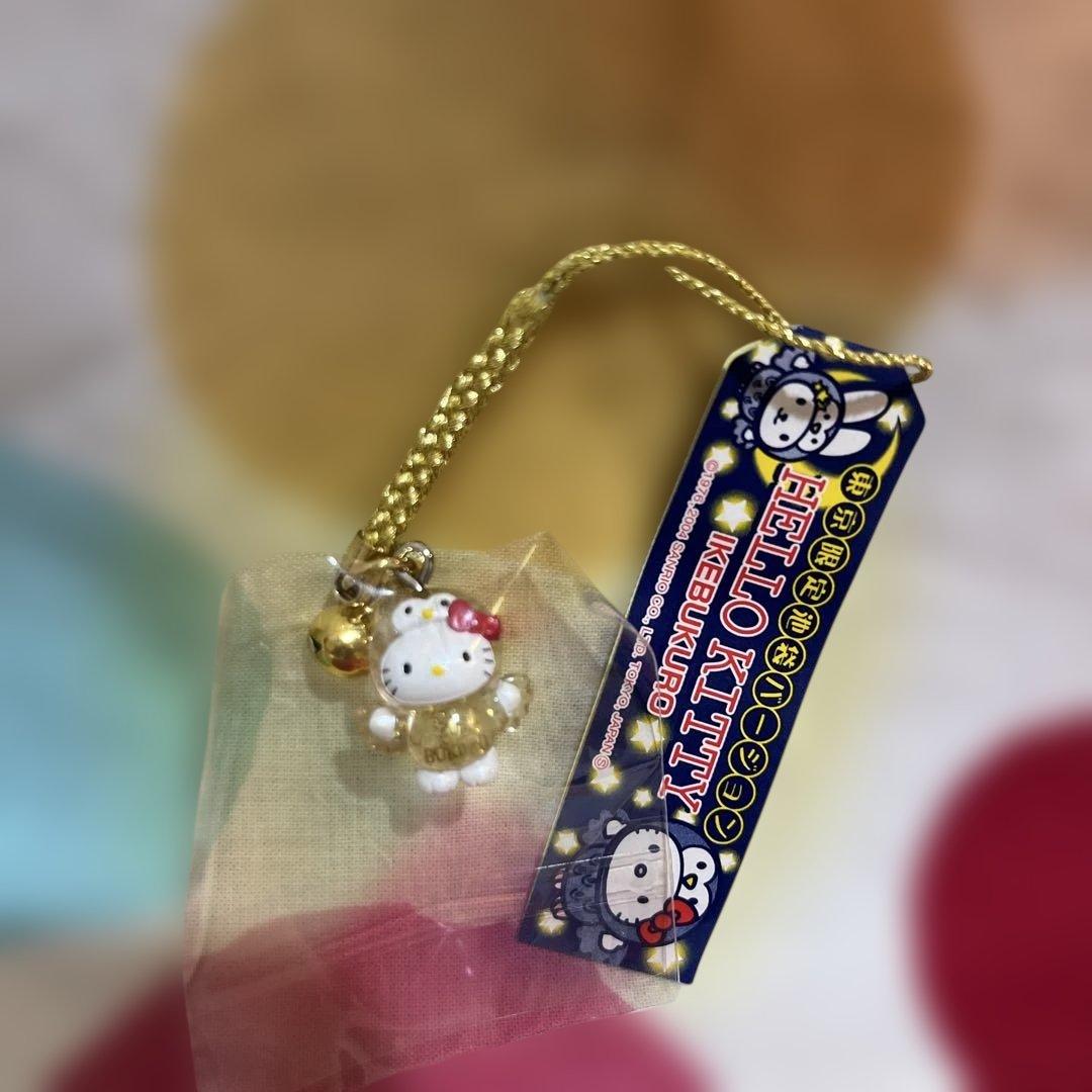 可愛い♡ハローキティ東京限定！池袋・渋谷バージョン 根付け2個