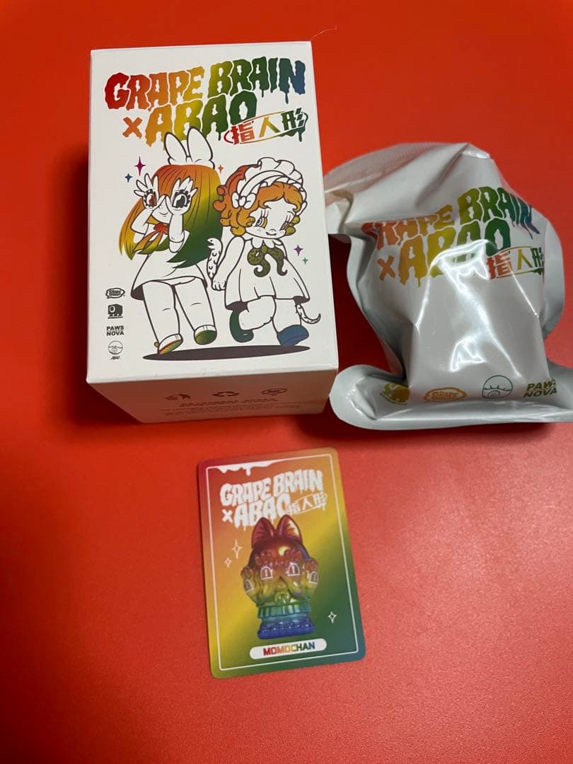 台湾限定GRAPE BRAIN x ABAO MOMOCHAN シークレット