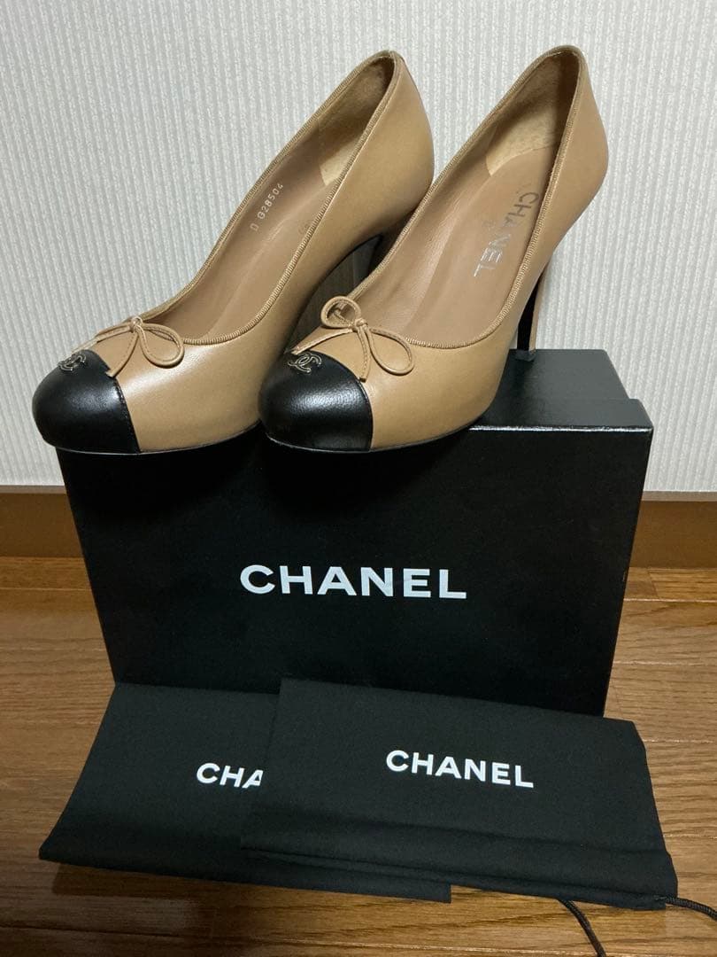 CHANEL ベージュ ハイヒール・パンプス 37c