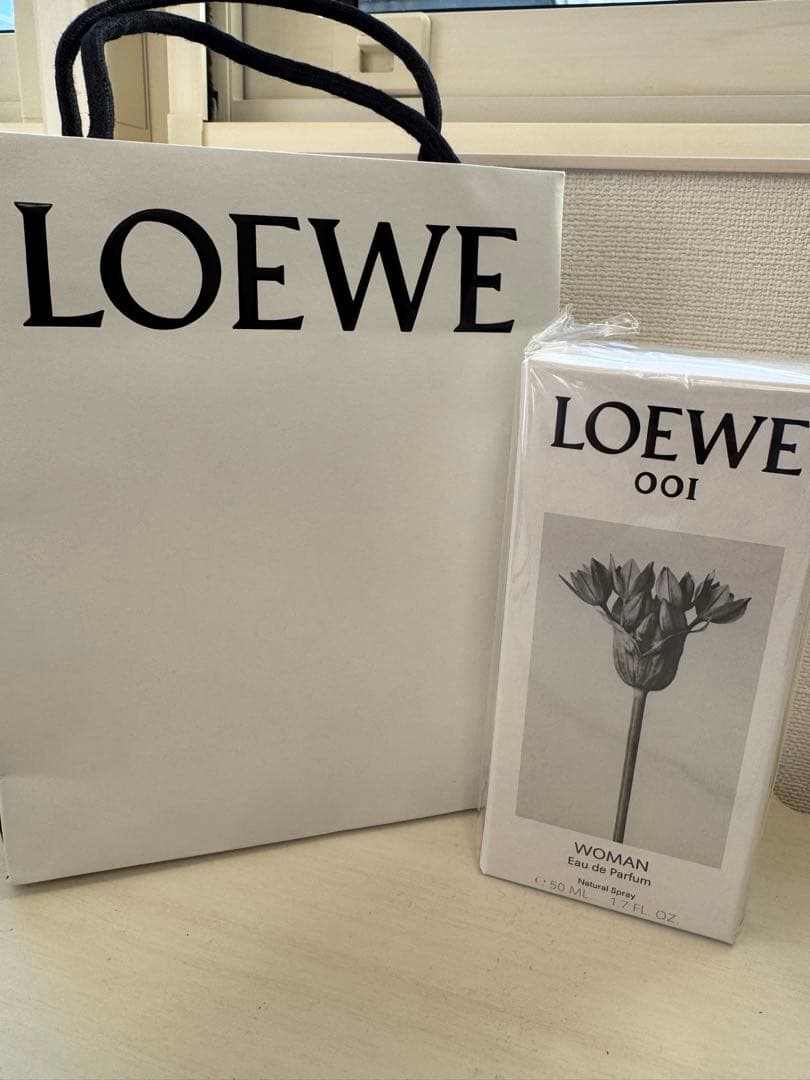 LOEWE 001 WOMAN 50ml 香水