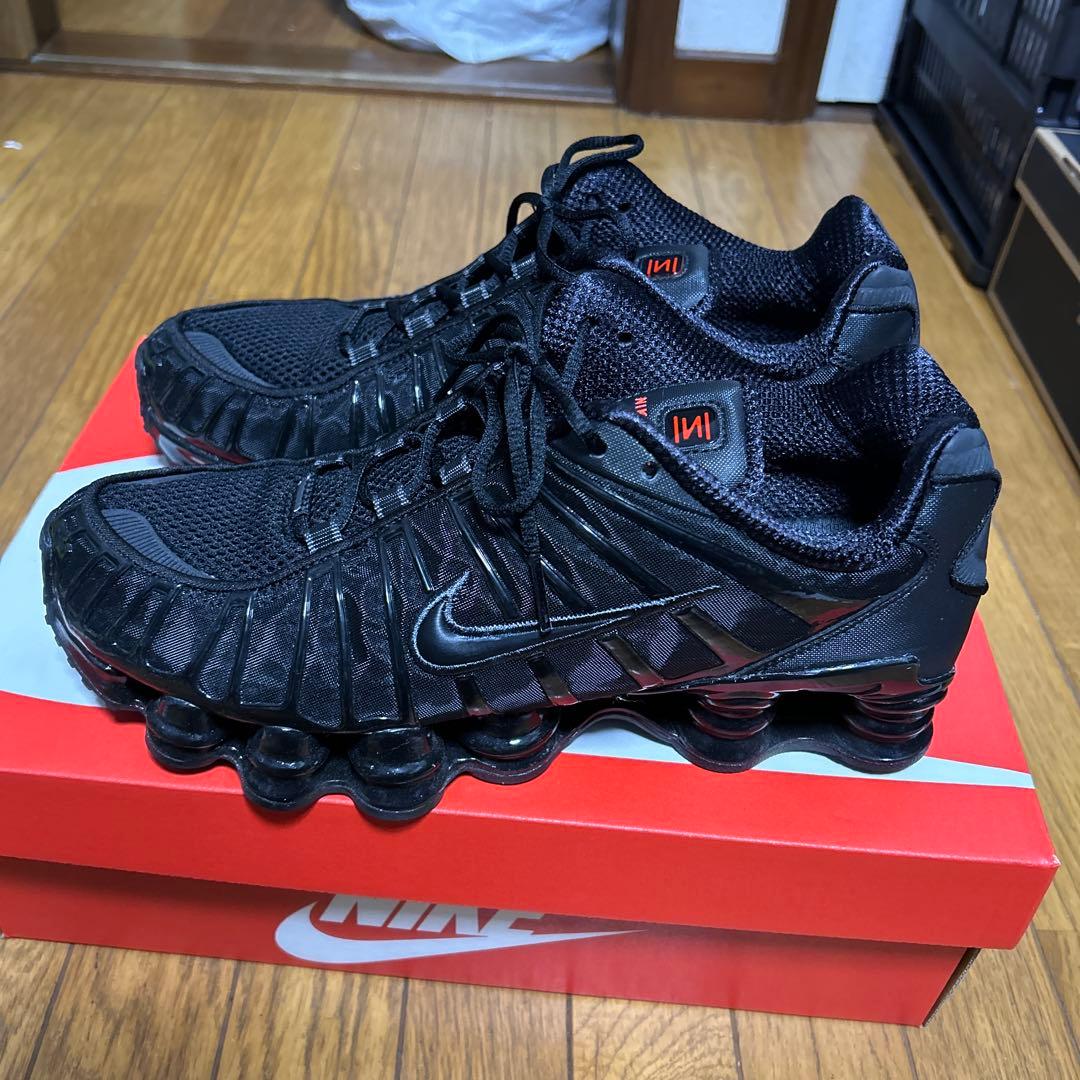26 SHOX NIKE TL 黒 ブラック スニーカー ナイキ　メンズ NIKE W SHOX TL BLACK/BLACK-MTLC HEMATITE-MAX ORANGE（ナイキ