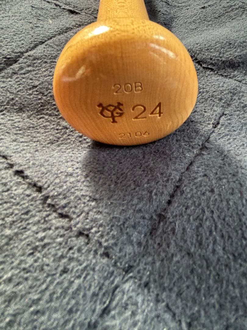 最終値下】巨人 大城卓三 ミズノプロ硬式木製バット NPBマーク