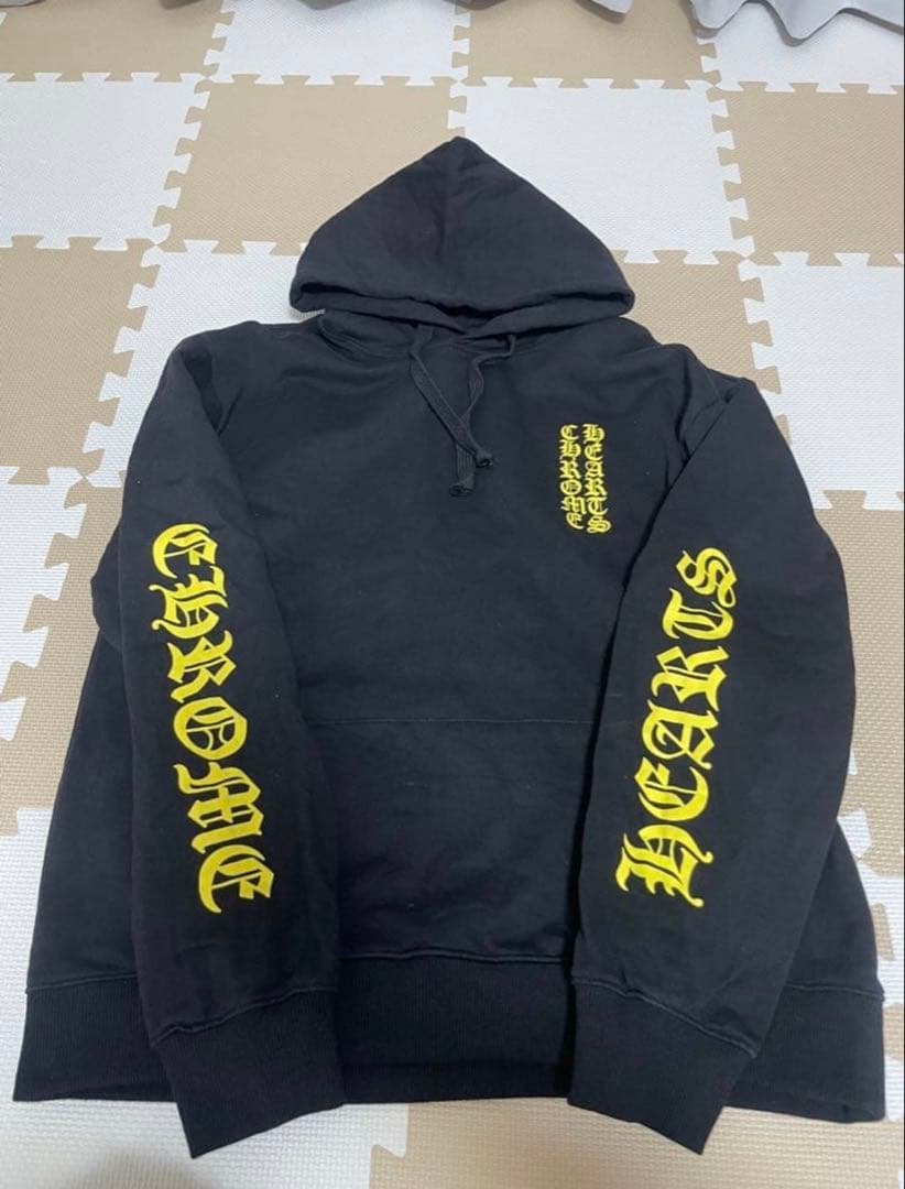 クロムハーツ パーカー ブラック イエロー Lサイズ