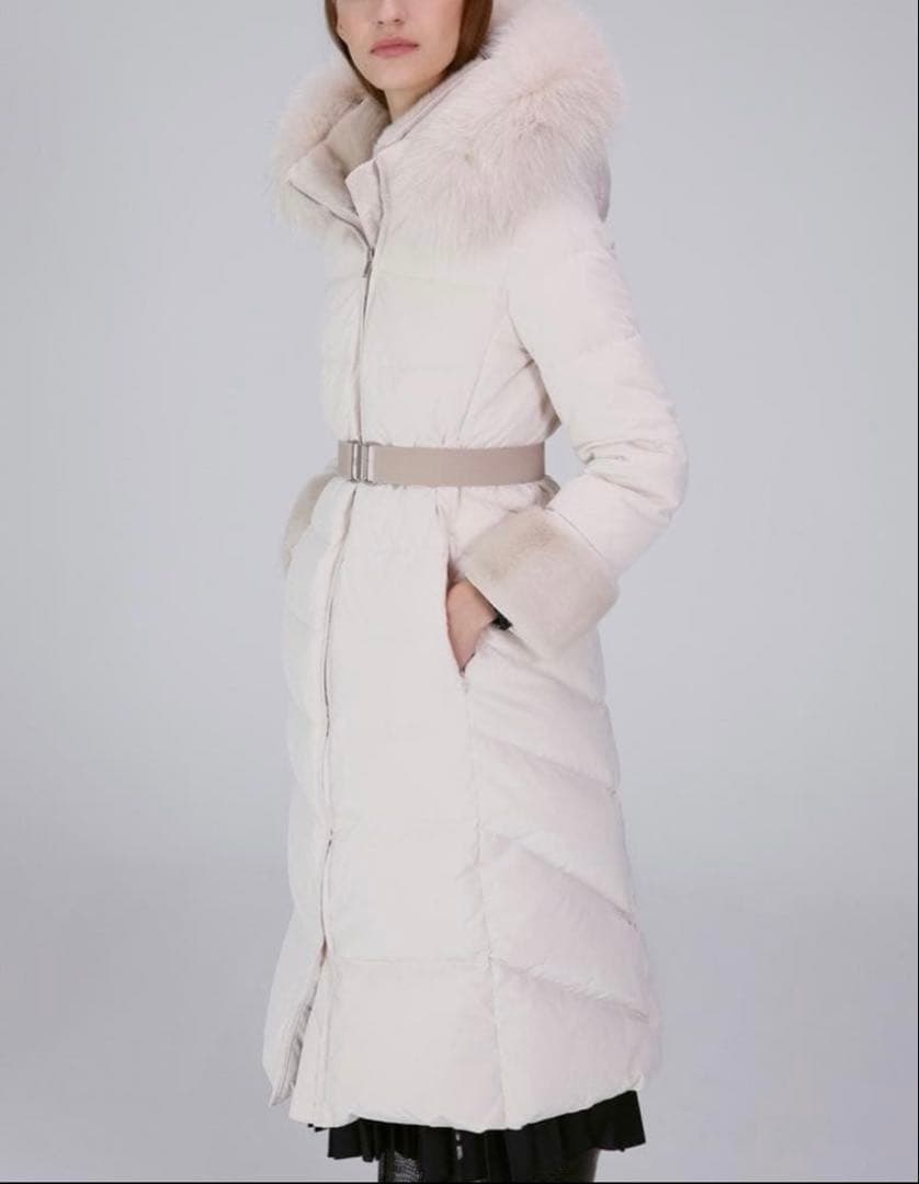 【美品】MICHAA ミシャコリア　ロングダウンジャケット　白　ミンク