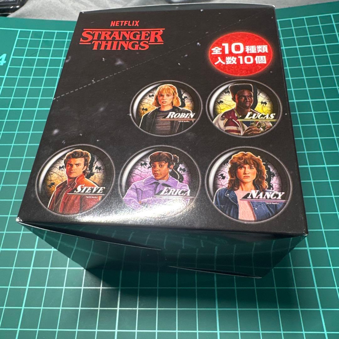 ストレンジャーシングス グリッター缶バッジ 全10種セット 東京