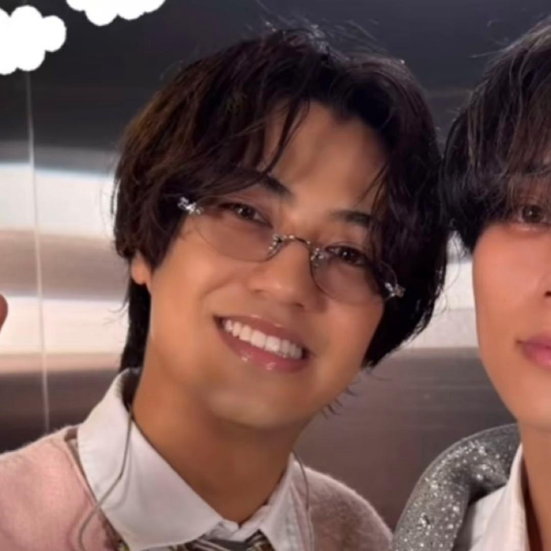 Miu Miu オーバルフレーム アイウェア　サングラス 高橋海斗着用